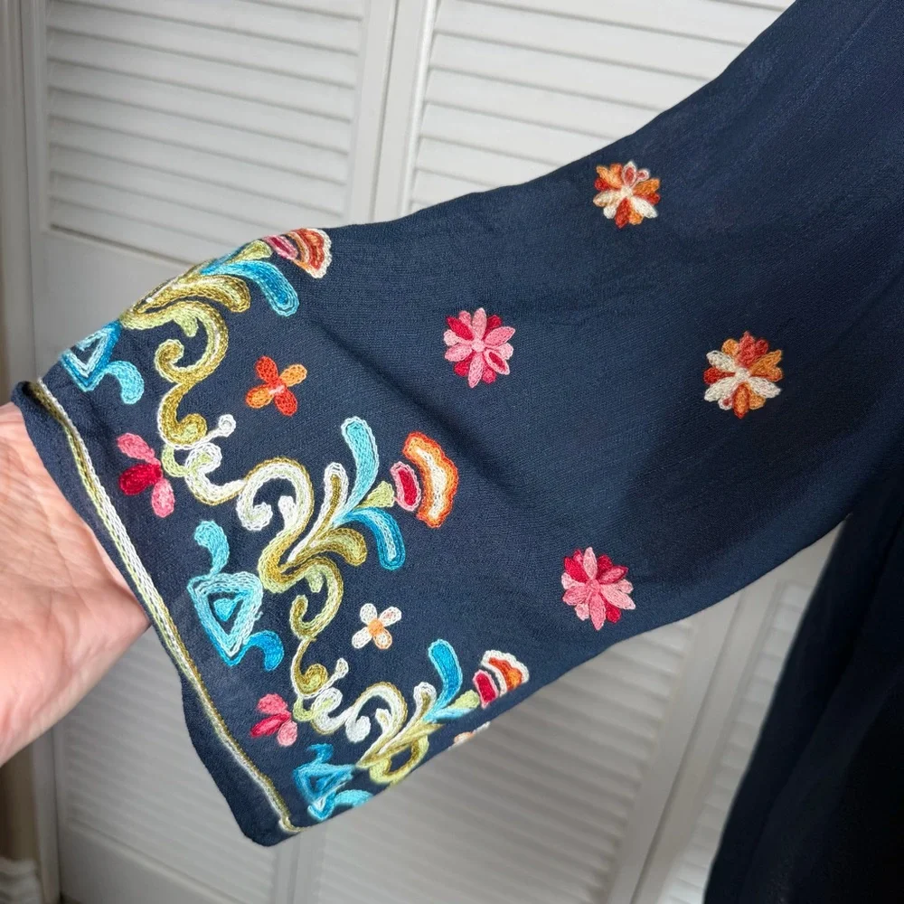 Fig & Flower Boho Embroidered Blouse Lace Back Flowy 3X - Picture 4 of 13